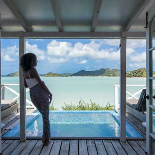 waterfront-pool-suite-private-plunge